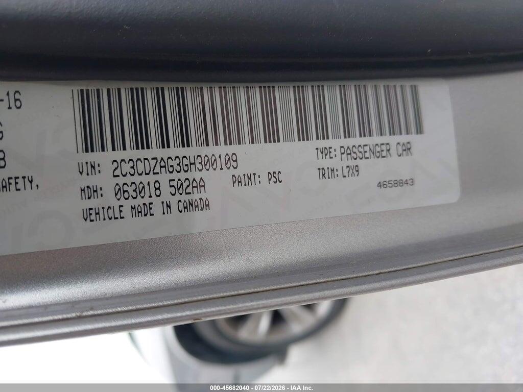 2C3CDZAG3GH300109 2016 DODGE CHALLENGER photo no. 9