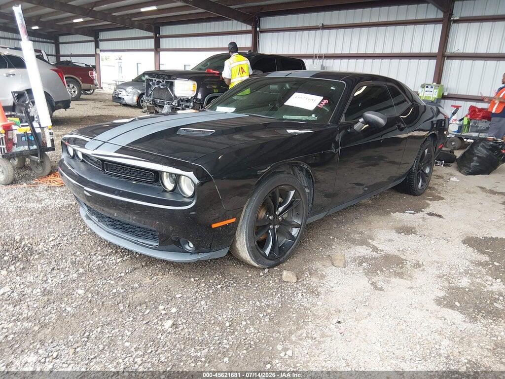 2C3CDZAG1GH245482 2016 DODGE CHALLENGER photo no. 2