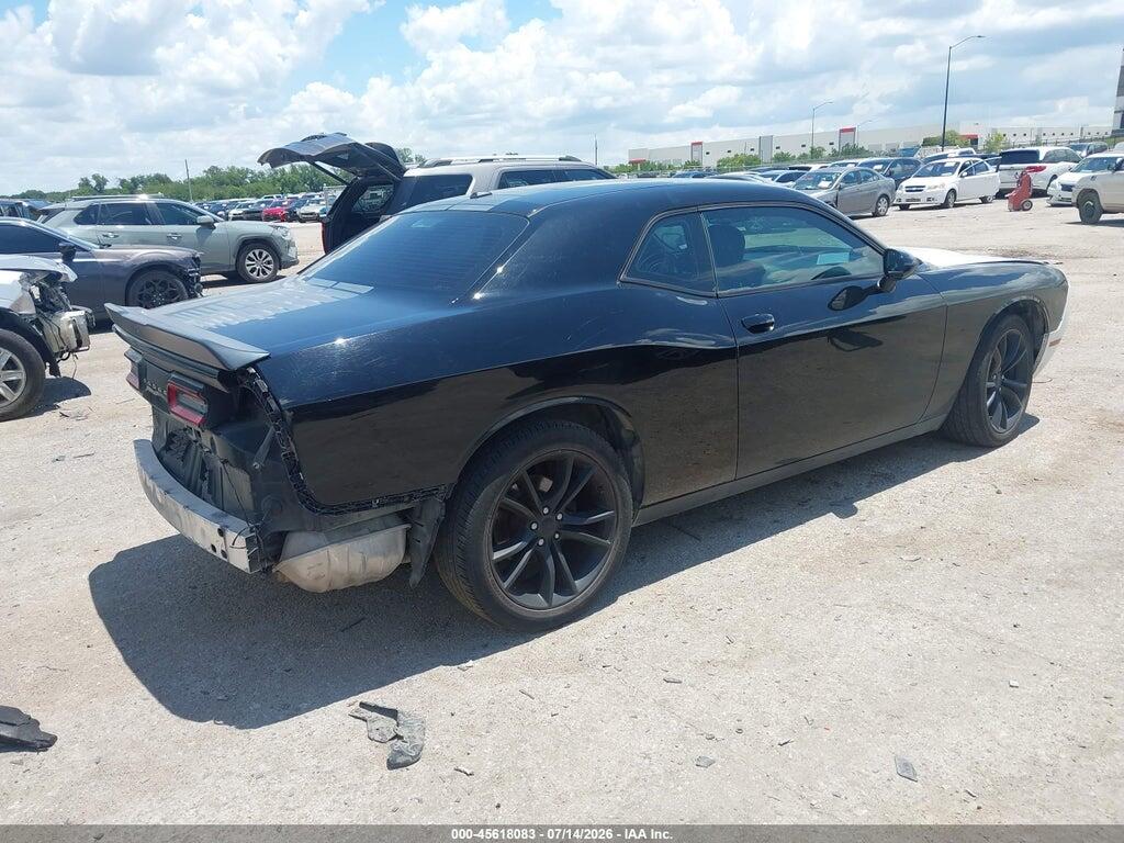 2C3CDZAG6GH279918 2016 DODGE CHALLENGER photo no. 4