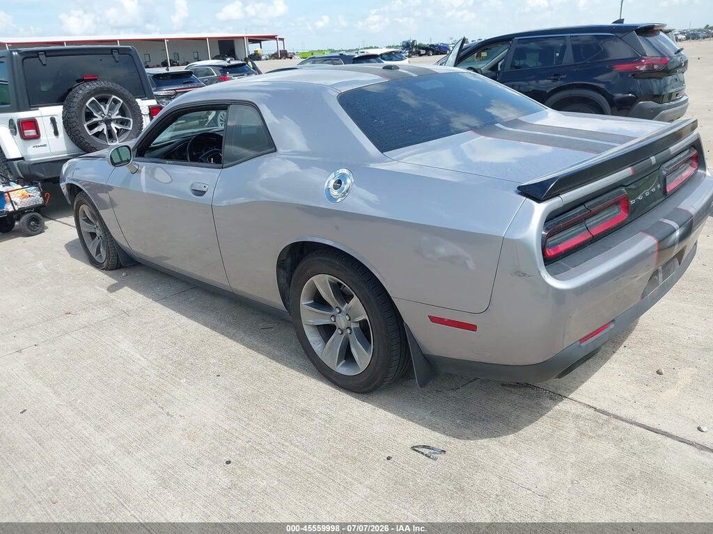 2C3CDZAG6GH240231 2016 DODGE CHALLENGER photo no. 3