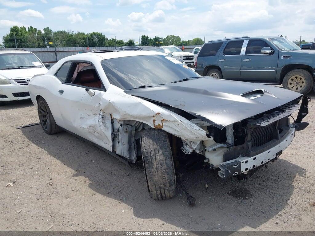 2C3CDZDJ7GH235868 2016 DODGE CHALLENGER photo no. 1