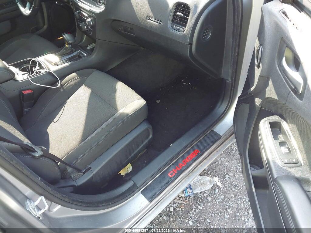 2C3CDXBG6GH310300 2016 DODGE CHARGER photo no. 5