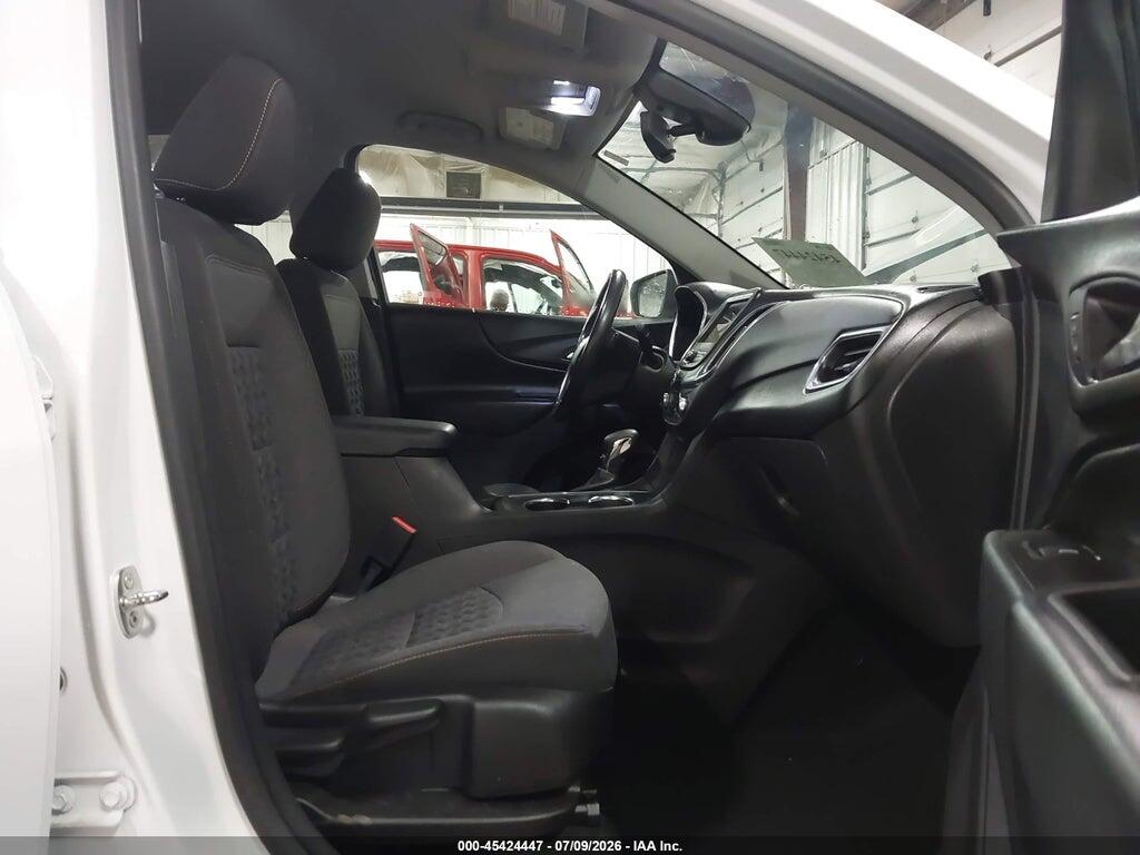 3GNAXUEV4NL104679 2022 CHEVROLET EQUINOX photo no. 5