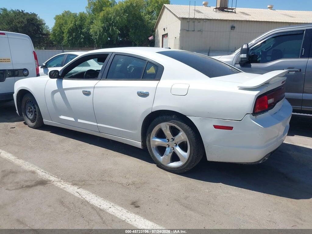 2C3CDXCT8EH138182 2014 DODGE CHARGER photo no. 3