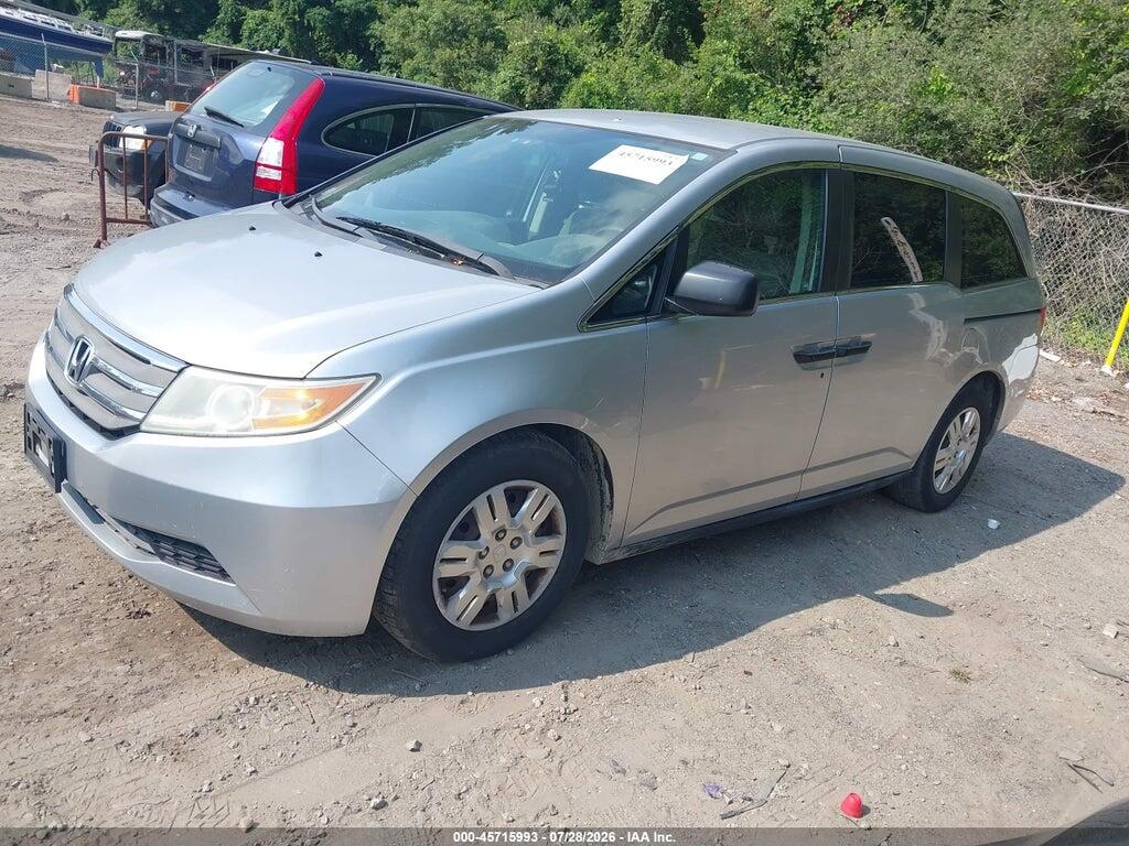 5FNRL5H26BB083441 2011 HONDA ODYSSEY photo no. 2