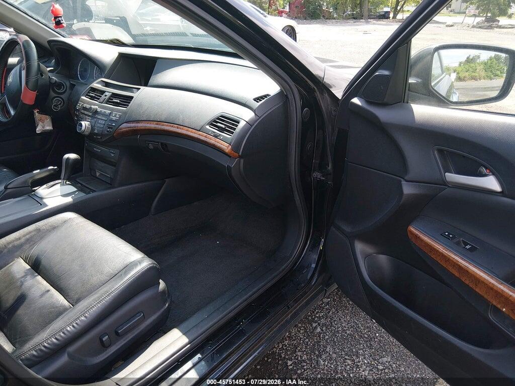 1HGCP3F86BA007735 2011 HONDA ACCORD photo no. 5