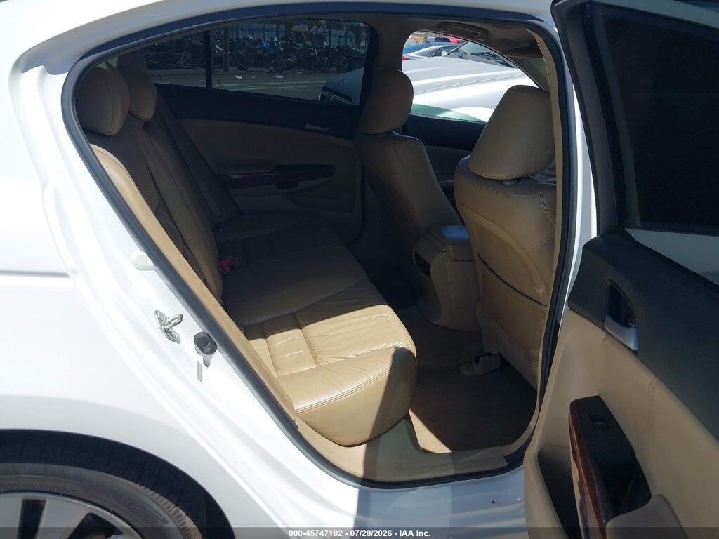 1HGCP3F83BA029613 2011 HONDA ACCORD photo no. 8