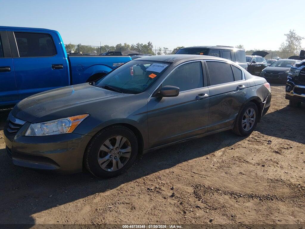 1HGCP2F6XBA070684 2011 HONDA ACCORD photo no. 2