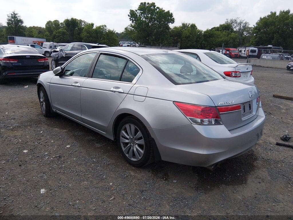 1HGCP3F82BA010633 2011 HONDA ACCORD photo no. 3