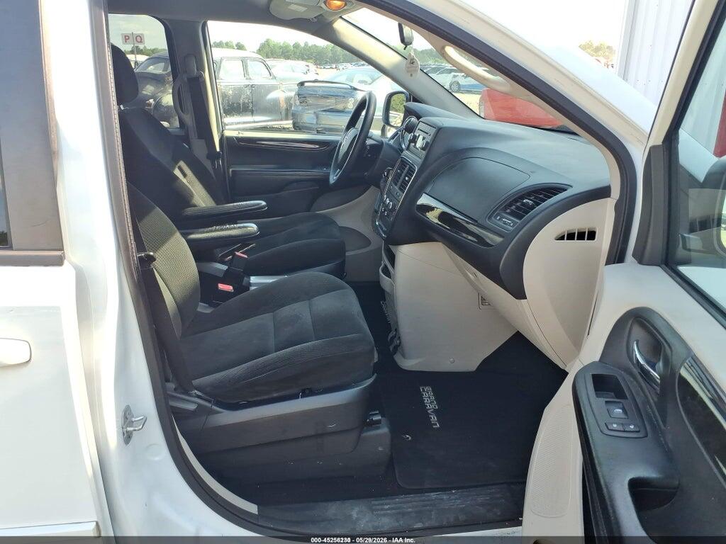 2C4RDGBG4GR114405 2016 DODGE GRAND CARAVAN photo no. 5