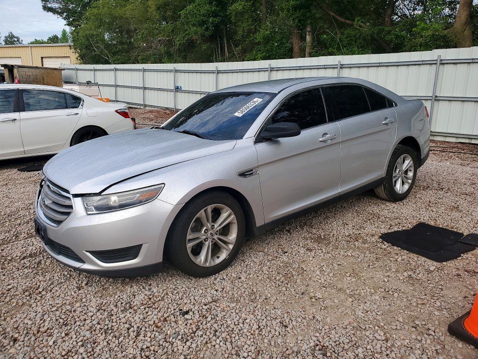 2017 FORD TAURUS SE