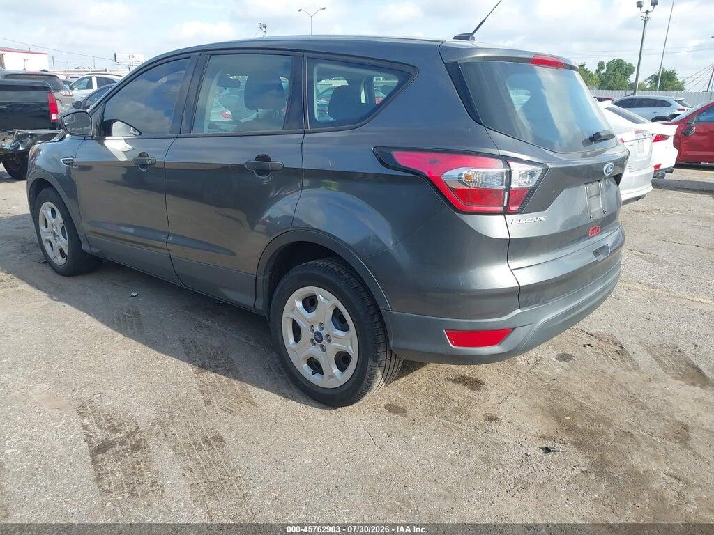 1FMCU0F75HUD41562 2017 FORD ESCAPE photo no. 3