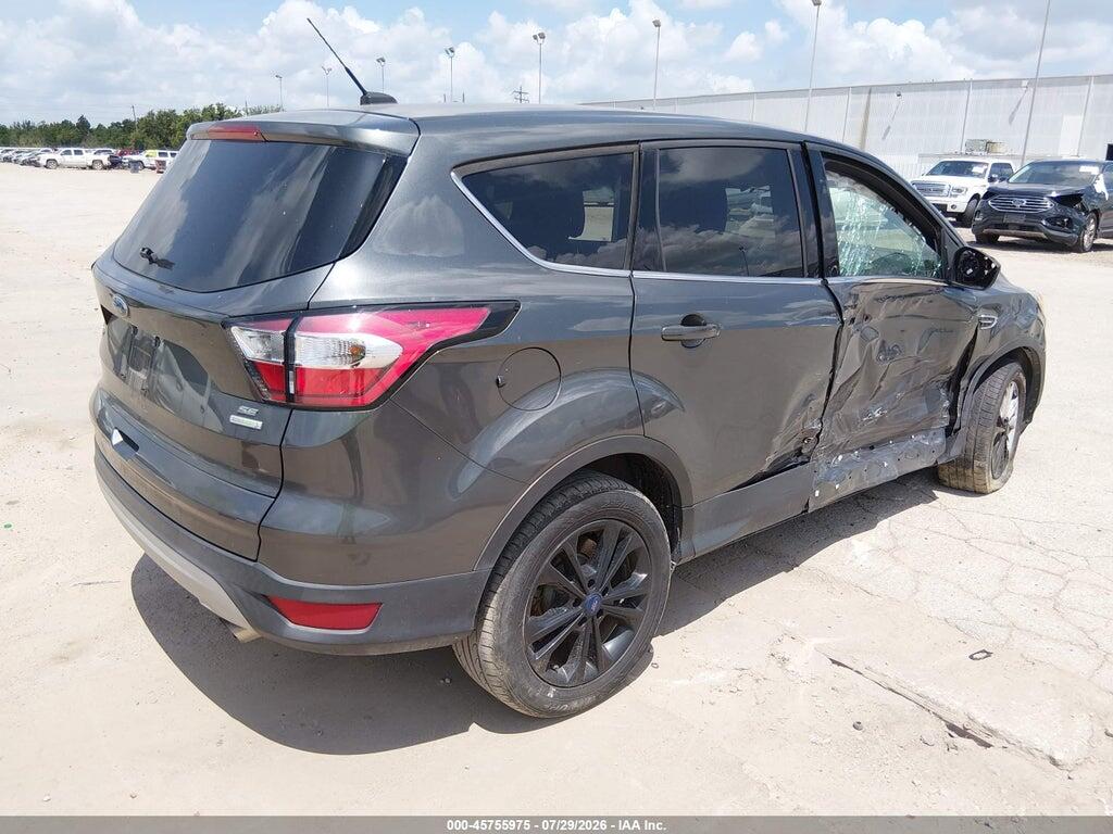 1FMCU0GD0HUF06860 2017 FORD ESCAPE photo no. 4