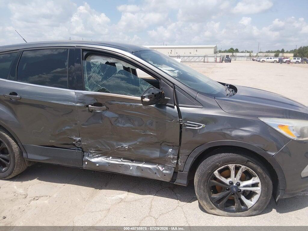 1FMCU0GD0HUF06860 2017 FORD ESCAPE photo no. 6