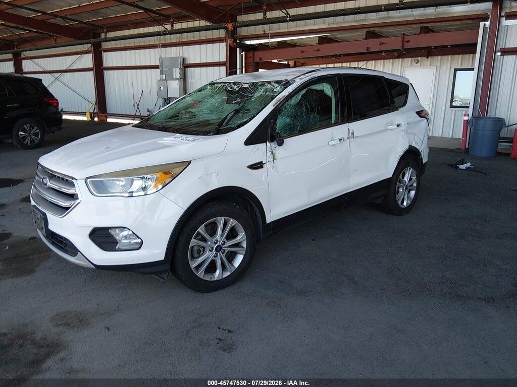 1FMCU0G99HUC99476 2017 FORD ESCAPE photo no. 2