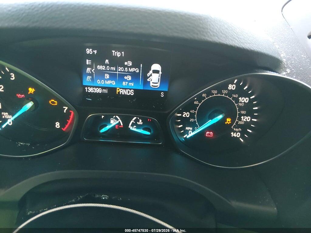 1FMCU0G99HUC99476 2017 FORD ESCAPE photo no. 7
