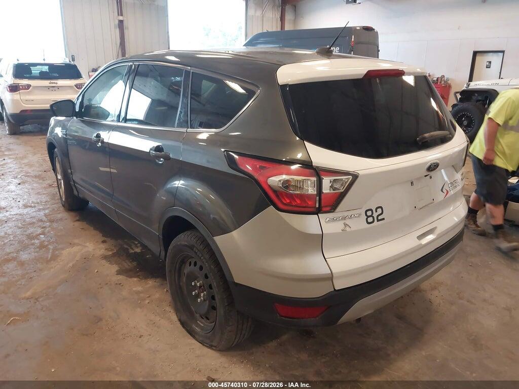 1FMCU9GD4HUE49079 2017 FORD ESCAPE photo no. 3