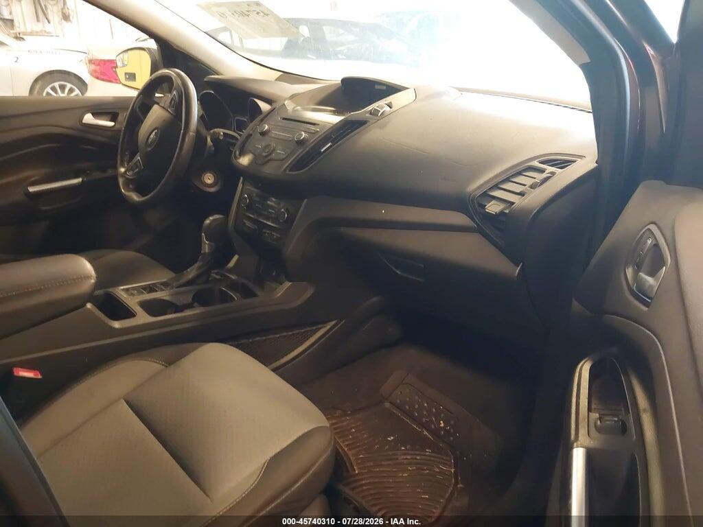 1FMCU9GD4HUE49079 2017 FORD ESCAPE photo no. 5