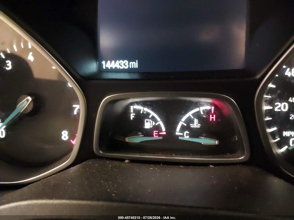 1FMCU9GD4HUE49079 2017 FORD ESCAPE photo no. 7