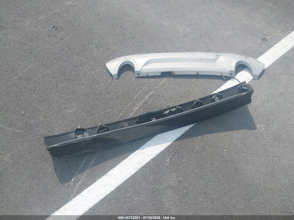 1FMCU9J90HUB22358 2017 FORD ESCAPE photo no. 12