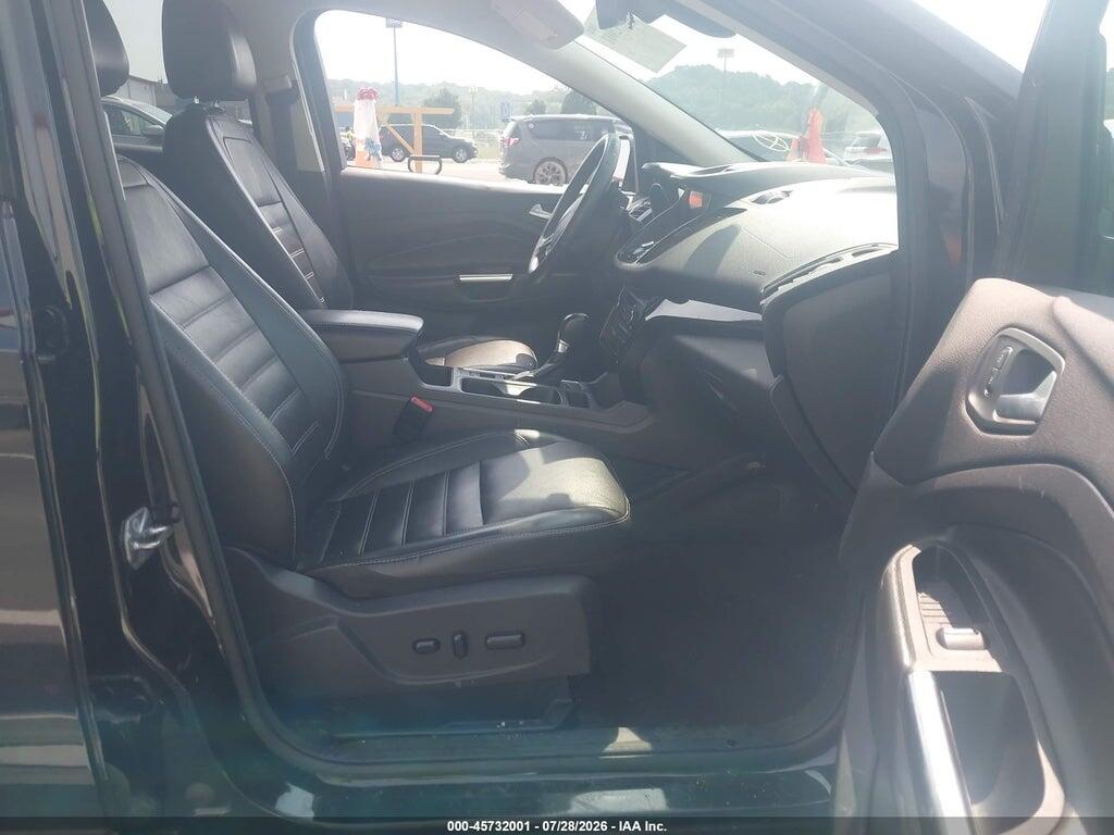 1FMCU9J90HUB22358 2017 FORD ESCAPE photo no. 5