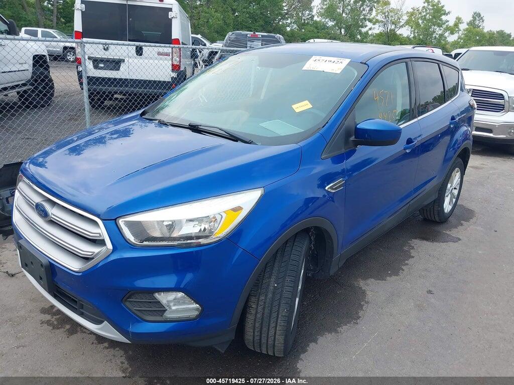 1FMCU0GD6HUB39317 2017 FORD ESCAPE photo no. 2