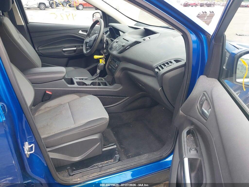 1FMCU0GD6HUB39317 2017 FORD ESCAPE photo no. 5