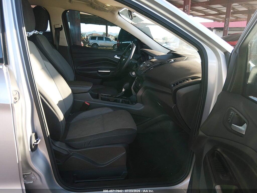 1FMCU9GD8HUE18529 2017 FORD ESCAPE photo no. 5