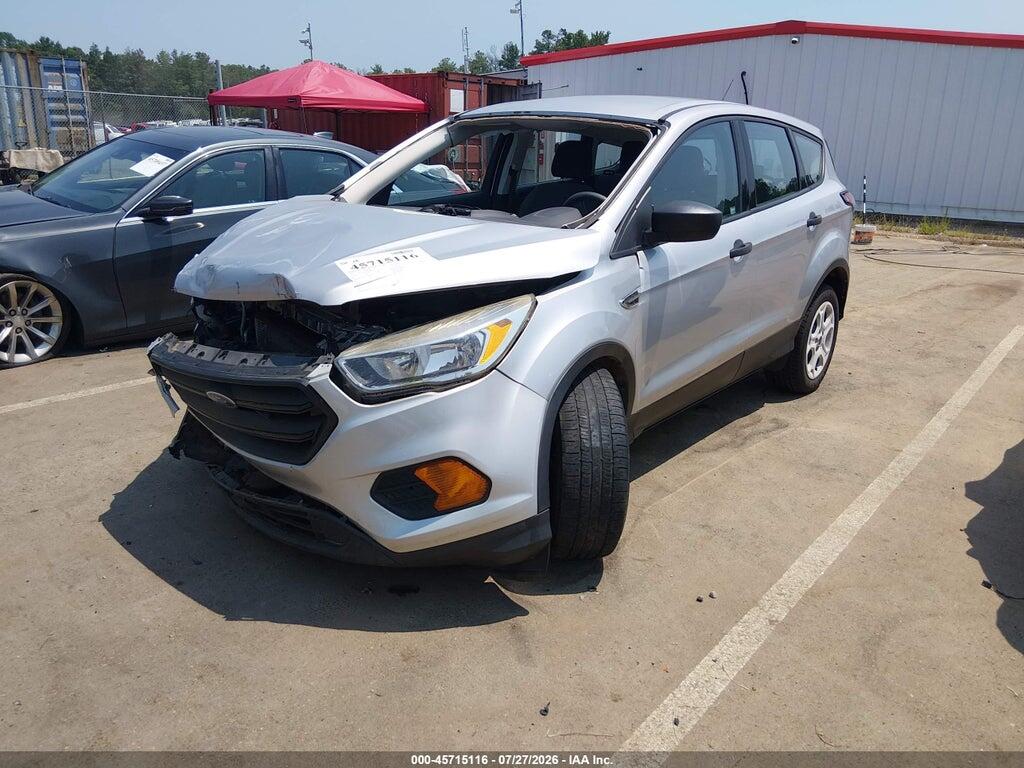 1FMCU0F70HUD81421 2017 FORD ESCAPE photo no. 2