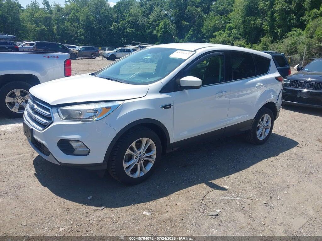 1FMCU0GD2HUE76986 2017 FORD ESCAPE photo no. 2