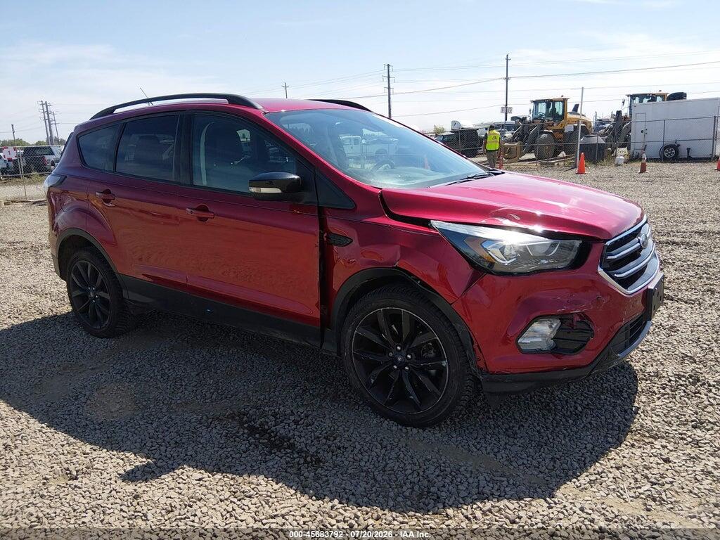 1FMCU9J98HUC22921 2017 FORD ESCAPE photo no. 1