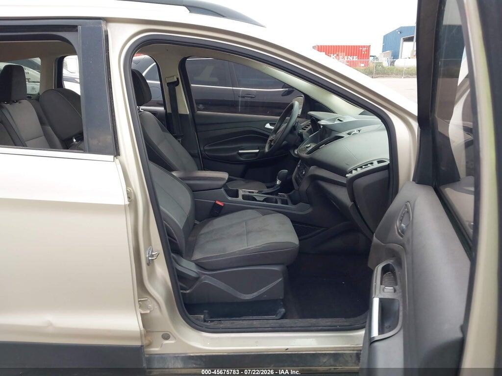 1FMCU0GD9HUB80296 2017 FORD ESCAPE photo no. 5