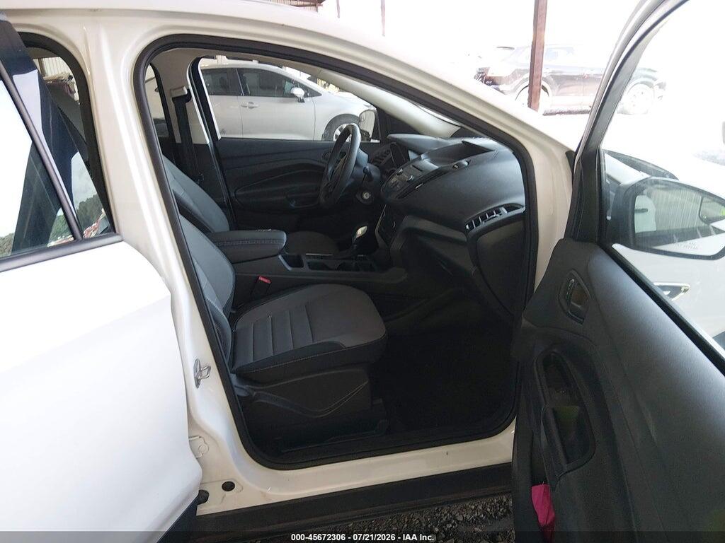1FMCU0F70HUC31597 2017 FORD ESCAPE photo no. 5