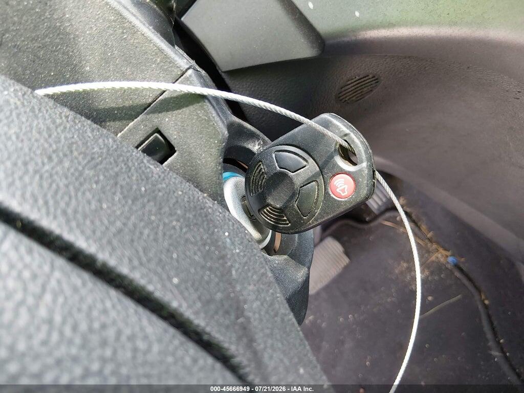 1FMCU0GD7HUB79356 2017 FORD ESCAPE photo no. 11