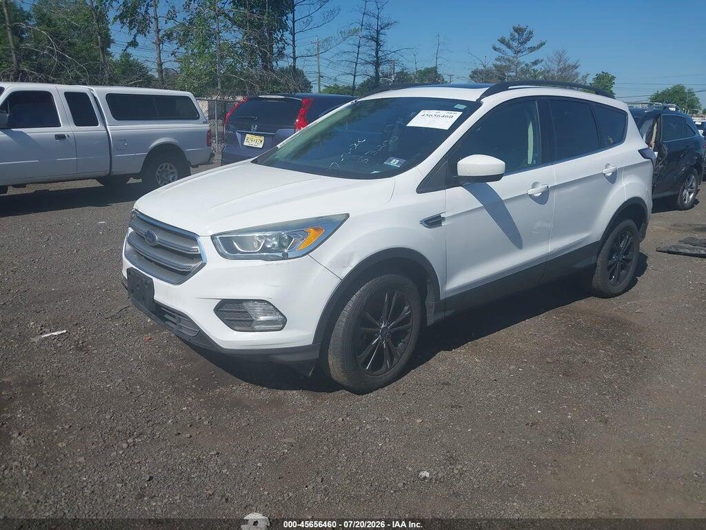 1FMCU9G96HUE83200 2017 FORD ESCAPE photo no. 2