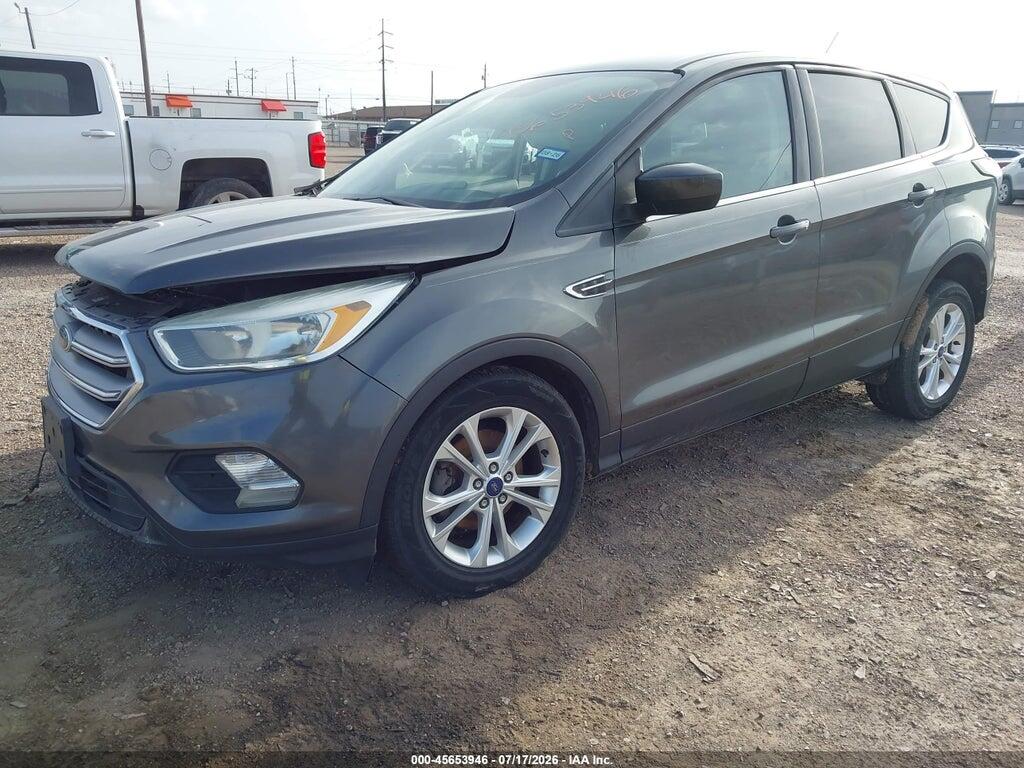 1FMCU0GD8HUB01779 2017 FORD ESCAPE photo no. 2