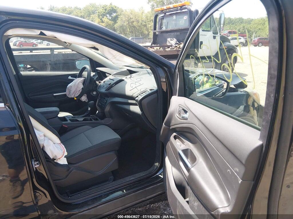 1FMCU0GD5HUB14523 2017 FORD ESCAPE photo no. 5