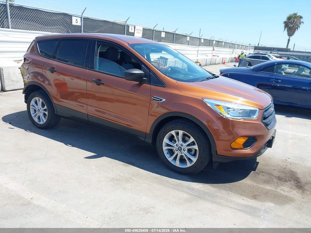1FMCU0F71HUA48113 2017 FORD ESCAPE photo no. 1