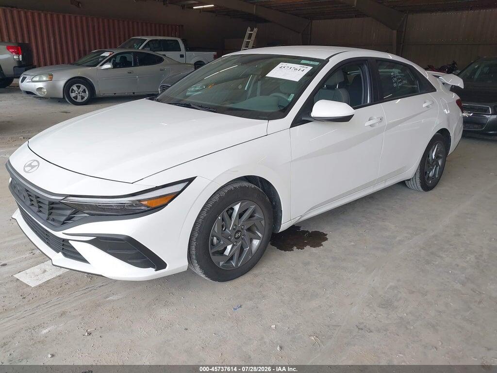 KMHLM4DJXTU189955 2026 HYUNDAI ELANTRA HYBRID photo no. 2