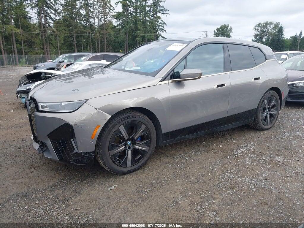 WB533CF00RCR68085 2024 BMW IX photo no. 2