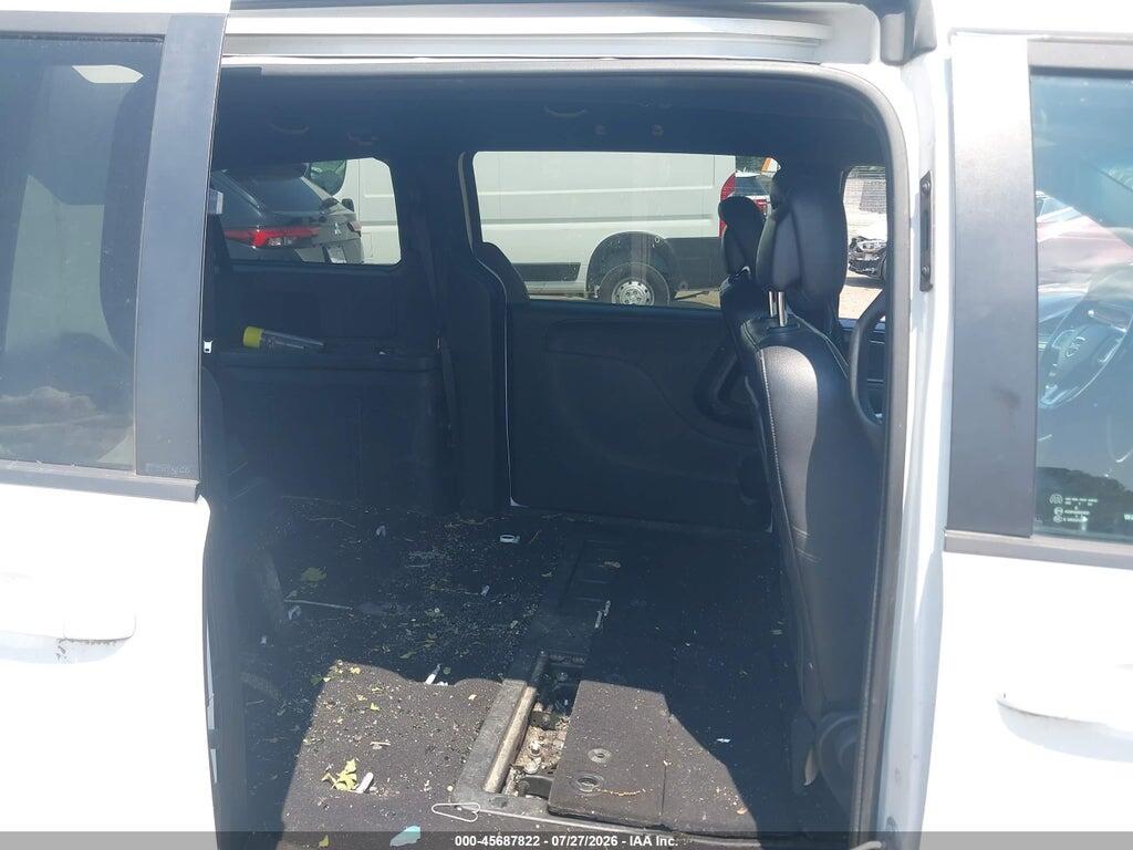 2C4RDGCG6ER261319 2014 DODGE GRAND CARAVAN photo no. 8