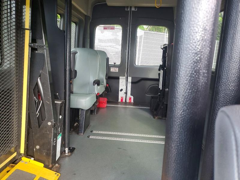 2017 FORD TRANSIT T-350 HANDICAP ACCESSIBLE VAN — Фото 10 из 13