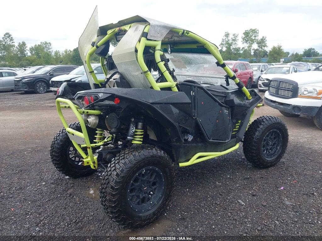 3JBPDAR24FJ002342 2015 CAN-AM MAVERICK photo no. 4