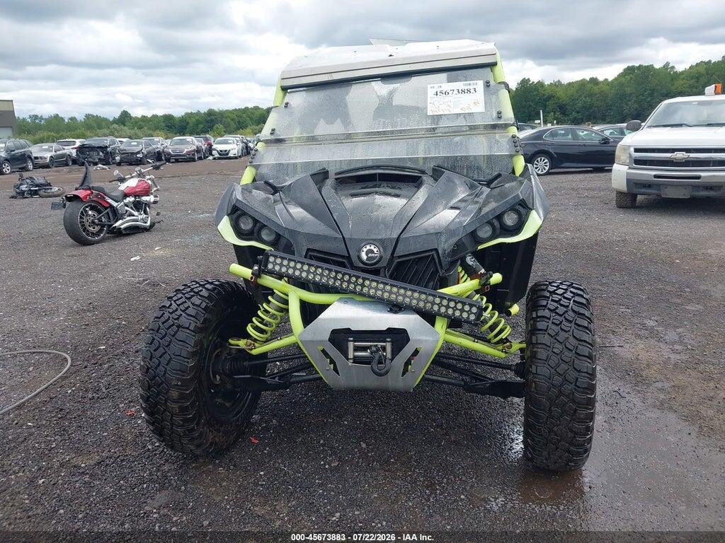 3JBPDAR24FJ002342 2015 CAN-AM MAVERICK photo no. 5
