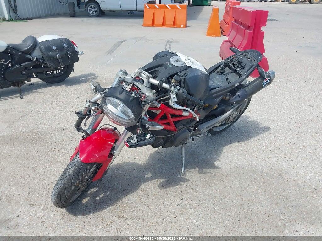 ZDM1RACP29B019079 2009 DUCATI MONSTER photo no. 2