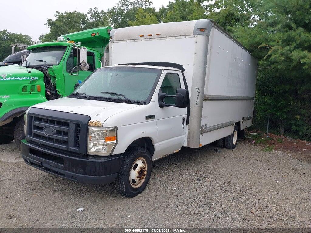 1FDWE35L09DA38703 2009 FORD E-350 CUTAWAY photo no. 2