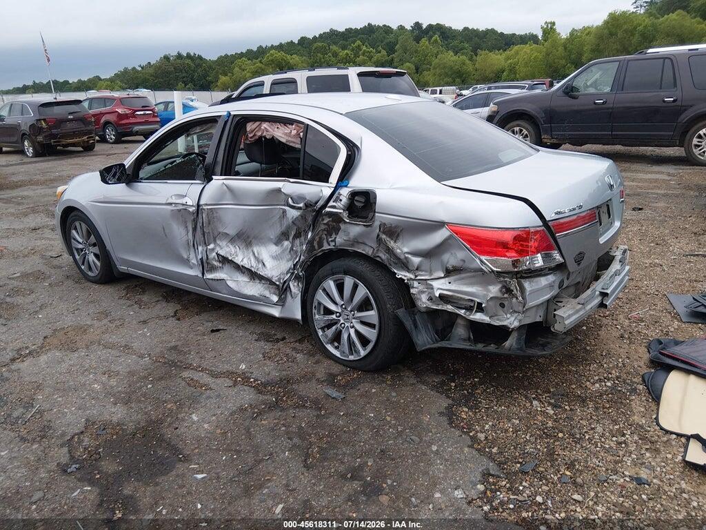 1HGCP2F82BA006950 2011 HONDA ACCORD photo no. 3