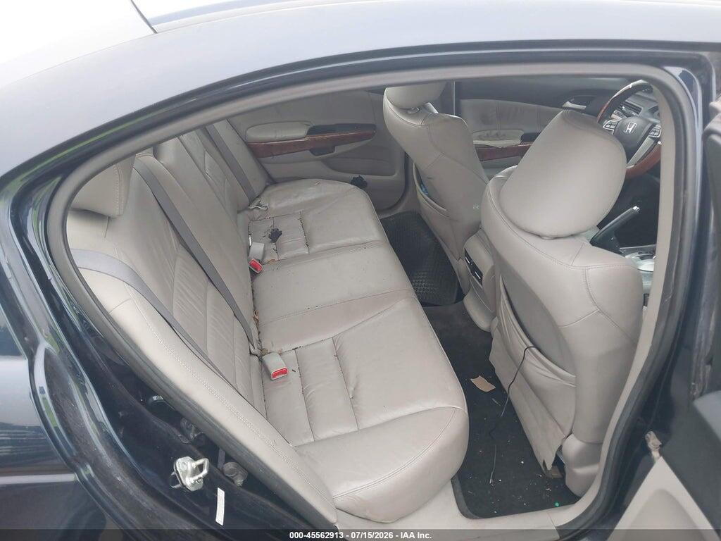 1HGCP2F82BA146514 2011 HONDA ACCORD photo no. 8