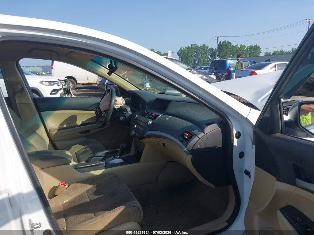 1HGCP2F46BA120530 2011 HONDA ACCORD photo no. 5