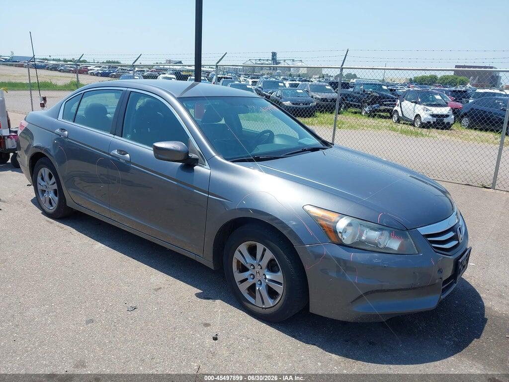 1HGCP2F64BA147064 2011 HONDA ACCORD photo no. 1